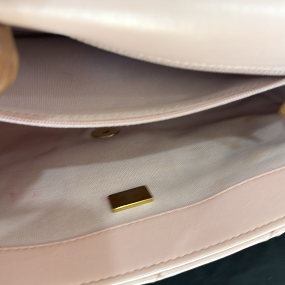 Chanel Quilted Caviar Medium double Flap. - Picture 8 of 12